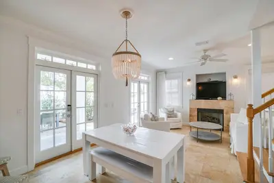 Image de Seacrest Beachfront Comm with Gulf Front Pool, Rosemary, Free Golf, 4 Bikes