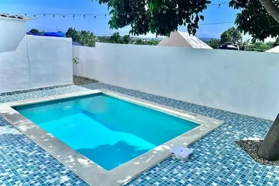 Image de House with a pool