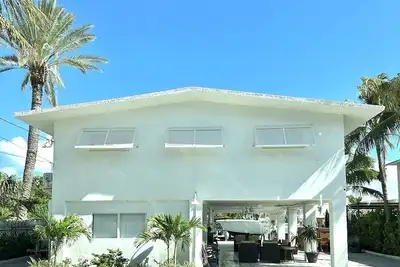 Image de Oceanside waterfront home in the Florida Keys Mm92. 5