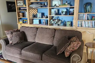 Image de Whispering Pines Hideaway overlooking peaceful Lake Gurno!