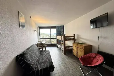 Studio rénové et très fonctionnel pied des pistes