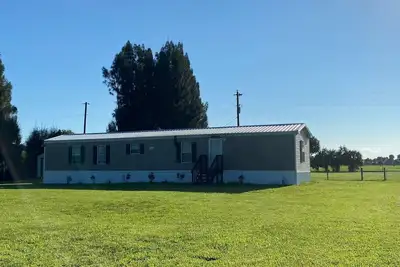 Image de Relax! ! ! Bring your boat and fish Lake Okeechobee!