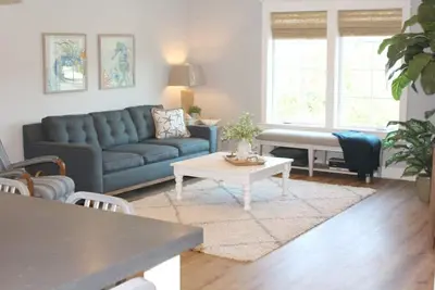 Image de A Touch of the Coast in the Country - Great for Large Families