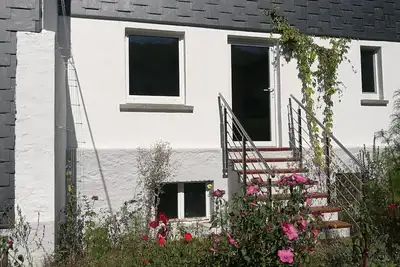Image de Nostalgic vacation home \"Schwalbennest\" with donkeys