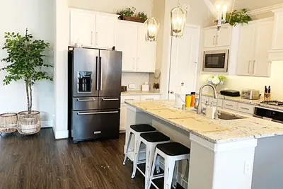 Image de Gorgeous home fully Furnished