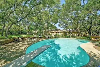 Image de Two-bedroom suite with Pool Short Walk to Zilker Park/Acl
