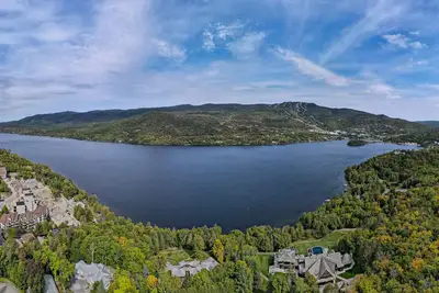 Image de Lake and Mountain Views: 2 Bed 2 Bath