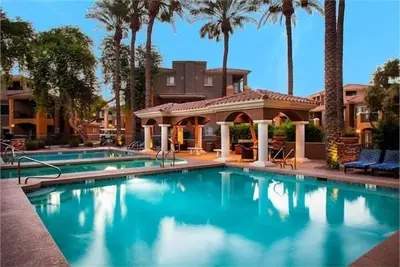 Image de 5 Bedroom / 4 Bath Condos at Tpc Scottsdale