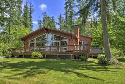 Image de Beach Access & Views: Secluded Anderson Island Gem