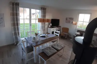 Image de 3-room vacation home (6 persons) Luv - Holiday homes Luv and Lee Ovs 106 with sauna