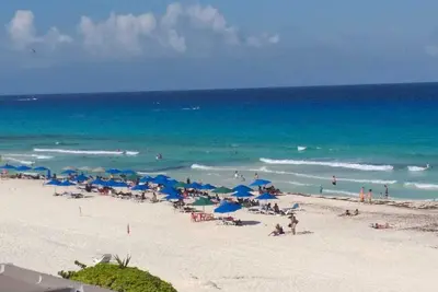 Image de Spectacular Beachfront Villa