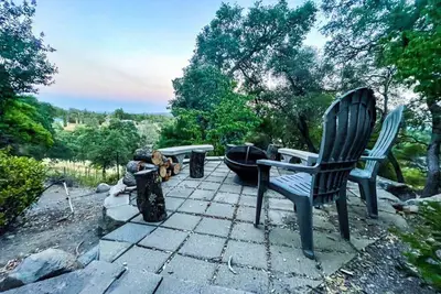 Image de Views-2 Kitchens-2 Laundry Rooms-Game Room-Garage