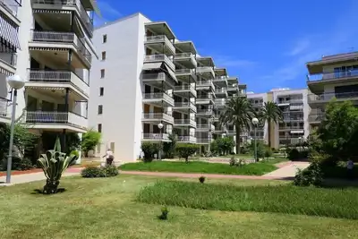 Image de Appartements à Salou à 5 minutes de la plage.