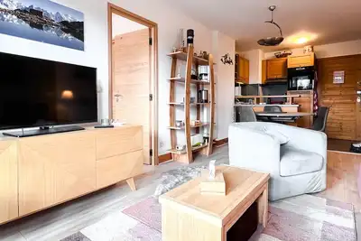 Image de Appartement T3 lumineux avec balcon & vue montagne