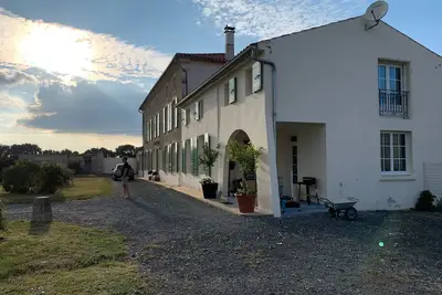 Image de Charming cottage between La Rochelle and the Marais Poitevin