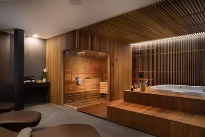 Image de Villa Ritz DaySpa - Villa 5 étoiles avec piscine, spa avec jacuzzi et sauna, salle de sport et vélos électriques