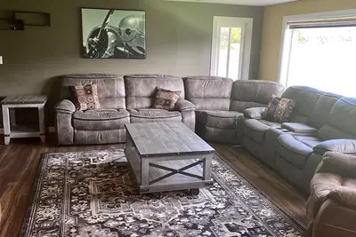 Image de Cozy, Country Home-Beautiful Setting & Recreation