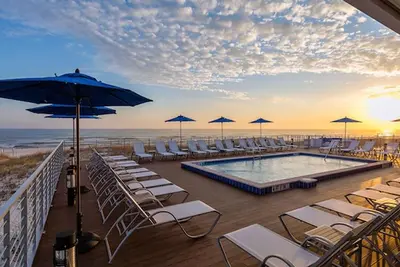 Image de Luxury 3br Gated Resort Townhome with Private Beach Club!