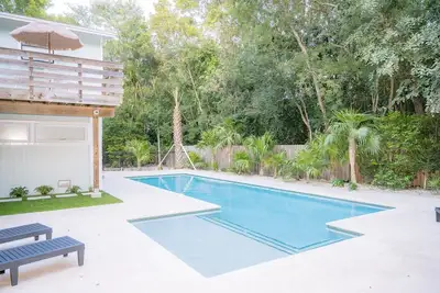 Image de Islamorada's newest vacation rental address is Yours!