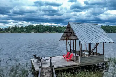 Image de Historic Buzzard Roost on the Lake - Stay on Lake Tuscaloosa!