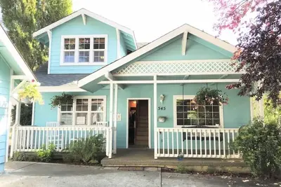 Image de Wendessas Dream House- Minutes from  Ocean