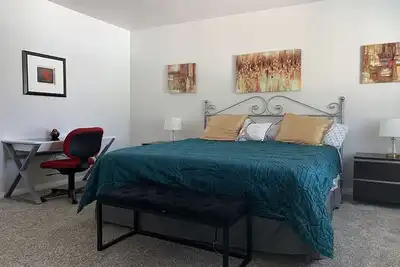Image de 30 Mins To Reno Family Friendly Parking WiFi South Lake Tahoe Pet Friendly