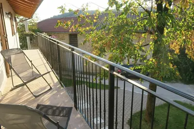 Image de Belle maison de vacances privée pour 6 personnes avec climatisation, Wifi, Tv, terrasse et parking