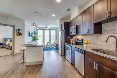 Image de The Prolific Chateau (New Listing)