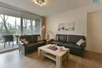 Image de Bright, modern and stylish - apartment with south-facing balcony!