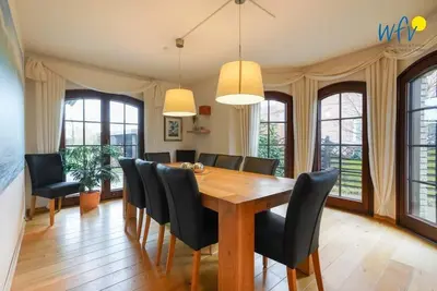 Image de Three separate bedrooms, south-facing terrace and sauna!