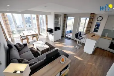 Image de Beautiful apartment with balcony near the beach!