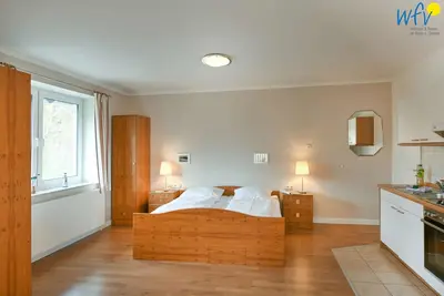 \"Cozy vacation apartment with sea view in Göhren - your perfect retreat! \"