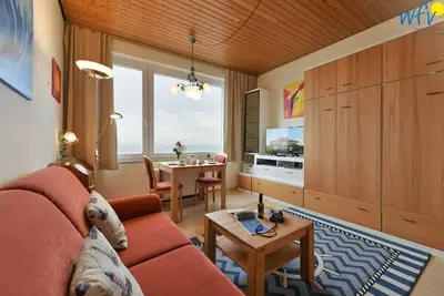 Image de \"Romantic vacation apartment with fantastic sea views right on the beach! \"