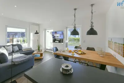 Image de \"Relaxed vacation days in the romantic \"Sonnenhaus\" on Wangerooge! \"