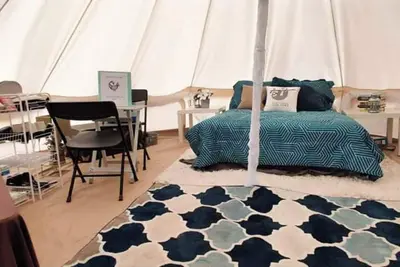 Image de Relaxing, Calming, Cozy Yurt to enjoy!