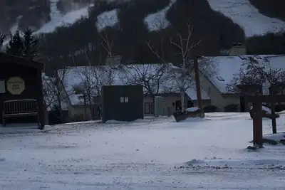 Mount Snow Ski Chalet