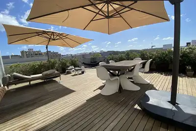Image de Beachfront apartment with roof terrace