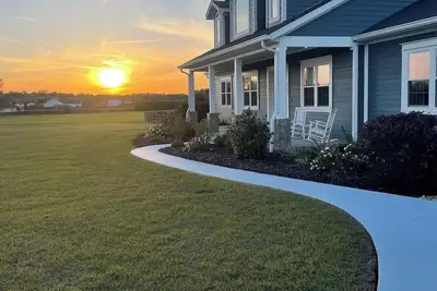 Image de Close to Wec/Hits Home with Pool & Barn