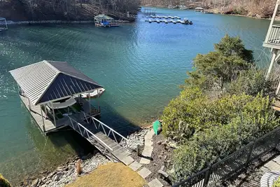 Image de Bisquini Point at Lake Keowee