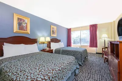 Image de Blue Way Inn & Suites Wichita East - Comfort 2 Queen Bed Ns