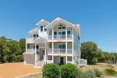 Image de Landon Sea: Private Pool, Hot Tub, Dog-Friendly