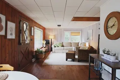 Image de Peaceful Higgins Lake Retreat