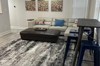 Image de Stay close to athletic StadiumS, The Grove or Square.