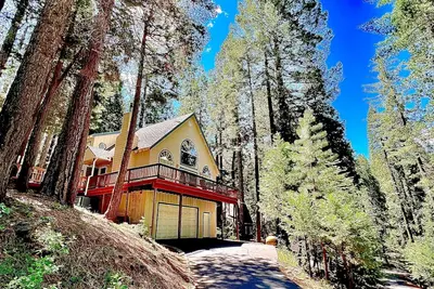 Image de Our Whittle Cabin near Pinecrest w/WiFi