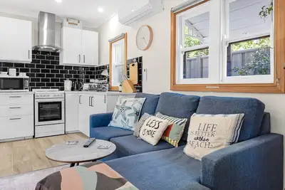 Image de Charlottes Cottage - Heart of Ettalong beach