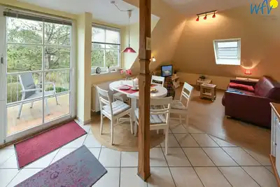 Image de Cozy vacation apartment with sunny balcony and wonderful view of nature!