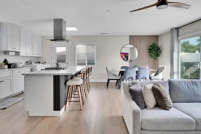Image de Family Friendly Retreat, 10 minutes to Disney & Convention Center