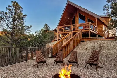 Image de Cliffs Edge | Private hot tub | Zion Np