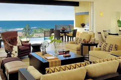 Image de Christmas & New Years available-2 Bedroom Four Seasons Villa