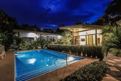 Image de Private Villa w/Butler Service~ Steps to Beach